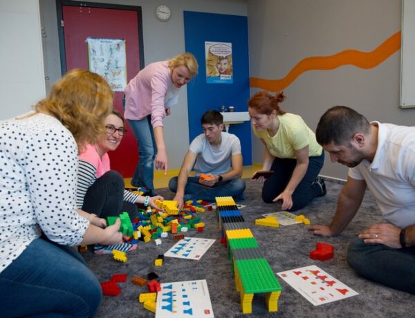 Visiting experts in your school